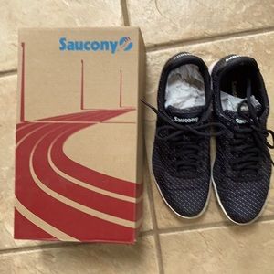 Saucony Bullet black polka dot shoes women’s 8.5